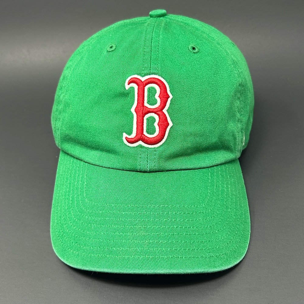 BOSTON RED SOX ST PATRICKS DAY GREEN SHAMROCK HAT CAP BY '47 BRAND
